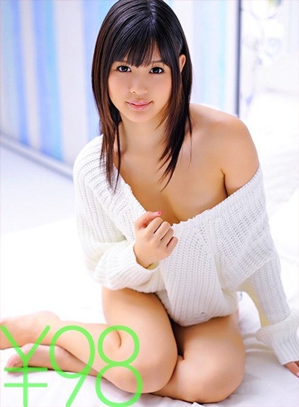 DV-1251 Tsukasa Aoi 的作品价格合理！只看著你的性爱。他给了我很多口交，将我插入女牛仔位置并摇晃我的臀部，让我一直戳到传教士位置。因为我想说更多的废话，所以我用力小便用力戳它，最后射在了我的脸上。葵司会守候你到最后