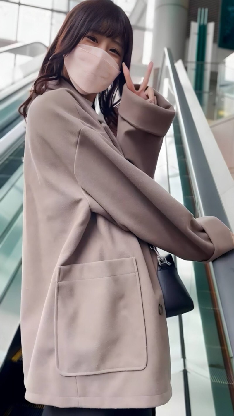 FC2-PPV-4828669 我可爱的日本老师♡ 她一边摇晃著她那隐藏的巨乳一边高潮迭起，所以我直接在她体内射精了♡