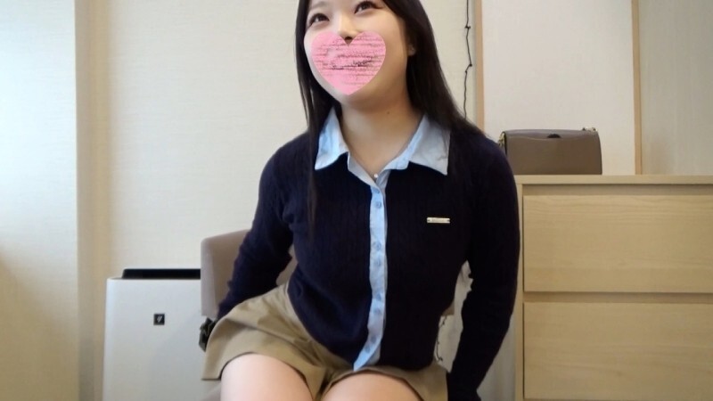 FC2-PPV-4830115 【短片】第一次拍摄！我在Instagram上认识了一个刚搬到东京的女大学生，抱著试试看的心态给她发了私讯，没想到居然约到了！我带她去了饭店，说服了她，最后在她体内射精了！ （SNN-51）