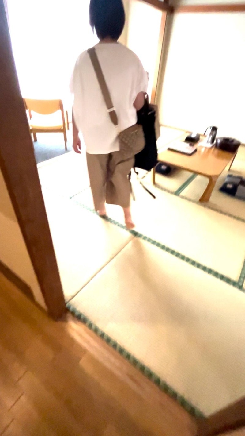 FC2-PPV-4837669 【和老师一起去指宿的旅行Vlog：两天一夜，一路拍摄！ ！ 】