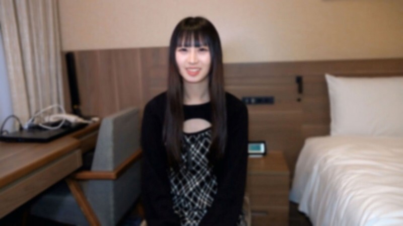 FC2-PPV-4838166 【无码】一位美丽、整洁的黑发女孩！她眼神迷离，一边帮你口交一边抬头看著你。她的浏海是直的！她很可爱，但有点变态。她会射在你体内。 *附赠高清画质