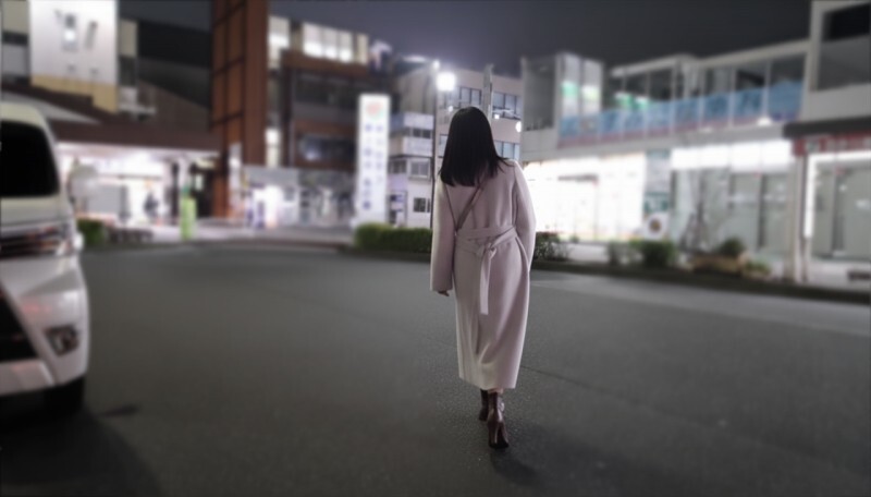 FC2-PPV-4846891 【瞬间湿润5秒高潮】欲求不满的熟女曼纳斯的高速活塞式疯狂！她无法抗拒丈夫的早泄，恳求丈夫透过口交射出浓稠的精液，最终以腹部射精结束！