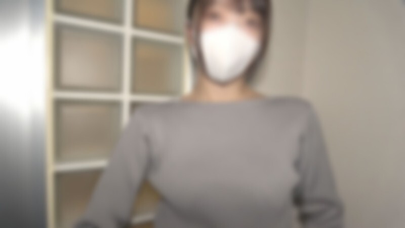 FC2-PPV-4849097 ♡ 2月23日前半价【无码，完全业馀，生猛内射】一位身材高挑纤细的可爱OL。虽然她表情冷淡，但她的私处却很湿润。当男人舔舐她和他的大鸡巴时，她的脸色变得淫荡起来！生猛内射在她光滑的私处