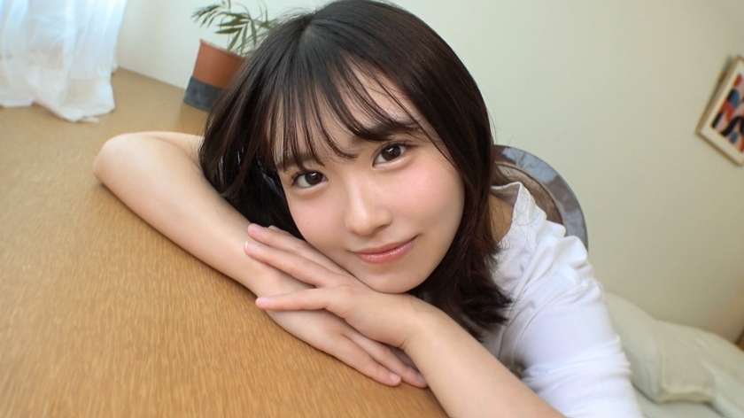 SIRO-5196 【美少女x微笑x害羞=最强】纯真极简美少女JD第一次与男友以外的人做爱！微笑是尴尬的表现吗？当我把我的鸡巴插入她体内时，她开始发出大声的呻吟声，这是你无法从她最小的身体中想像出来的… 【初拍】AV线上申请→AV体验拍摄2094